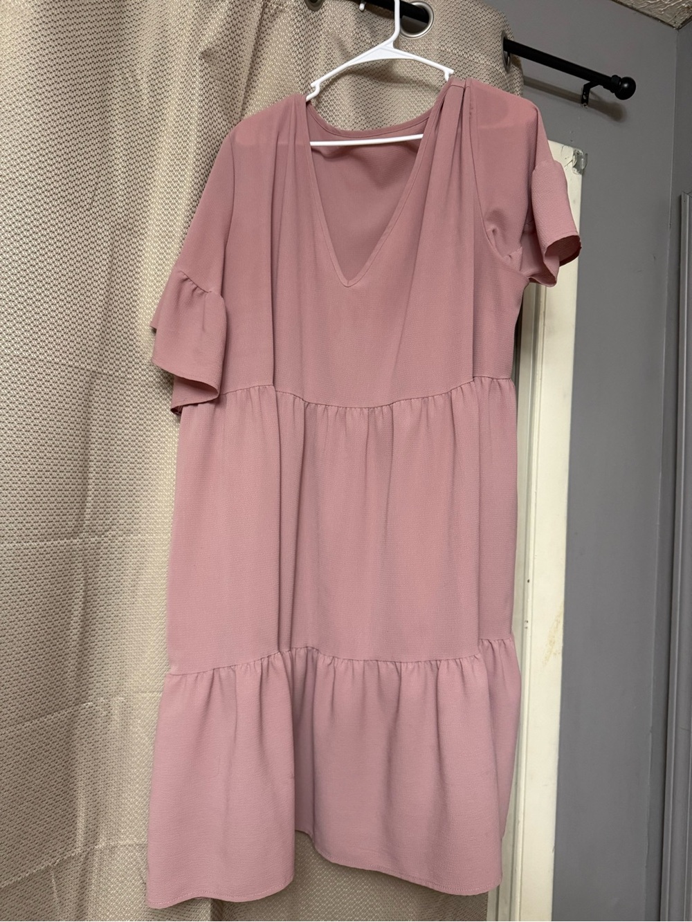 Women's V-Neck Tiered Dress in Dusty Rose